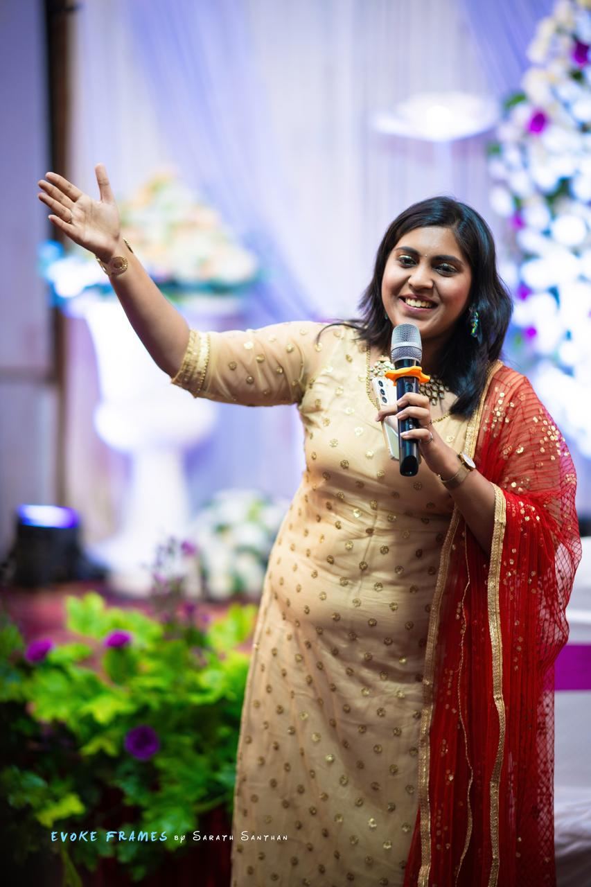 Anchor Ananya Kundu announcing the ring ceremony